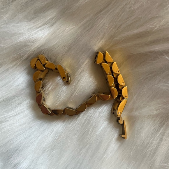 Link bracelet gold tone stainless steel new without tags. 7” - Picture 5 of 5